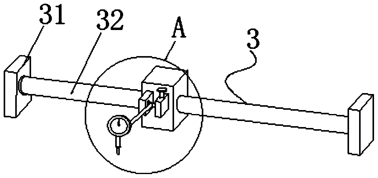 Automatic deviation rectifying method and device for machining hollow shaft