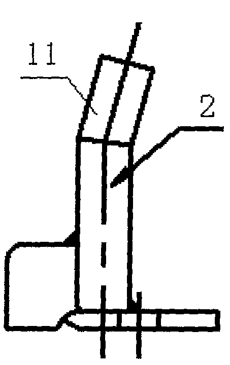 Combing and threshing tooth for miniature semi-feed combine harvester