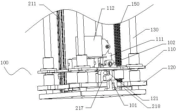 An automatic locking release and lifting device for power failure retention and its realization method