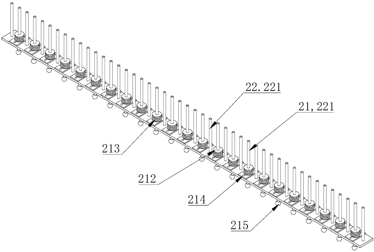 Novel cut tobacco loosing and fluffing roller device