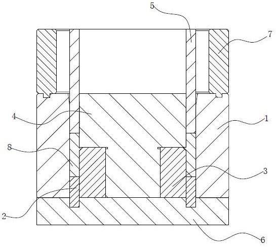 A powder metallurgy moving ring and its preparation method