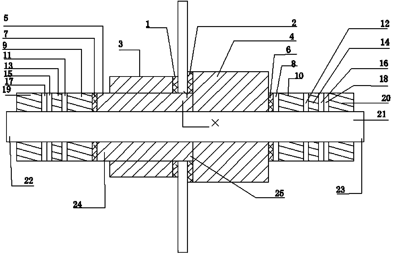 Sealed insulating material bulkhead-penetrating device for strong electricity