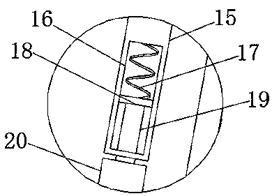 Dump truck with high discharging efficiency