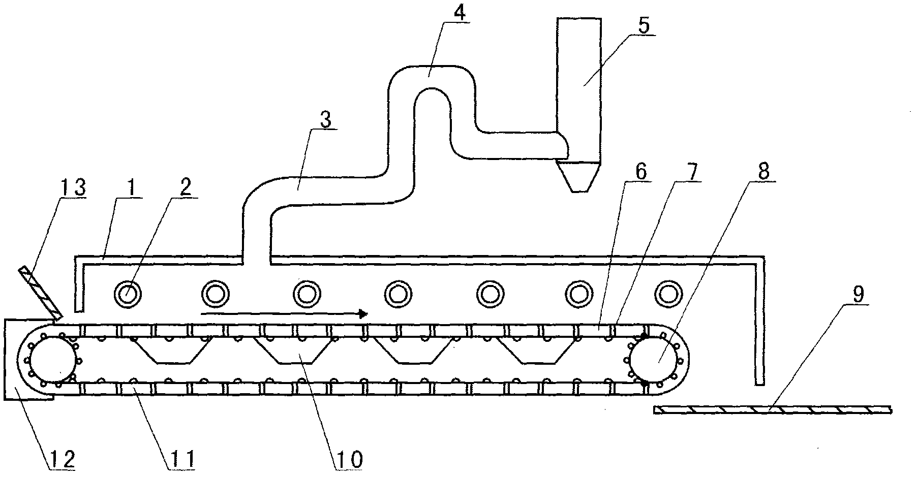 Method for producing metallized pellets by using composite carbon-containing pellets and chain belt type roasting machine