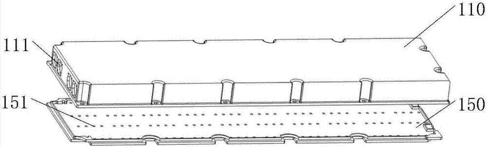 Automatic heat dissipation battery and power supply system of electric vehicle