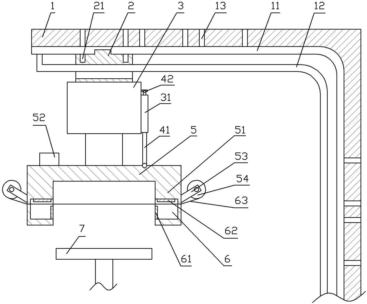 Plastic foam cutting device