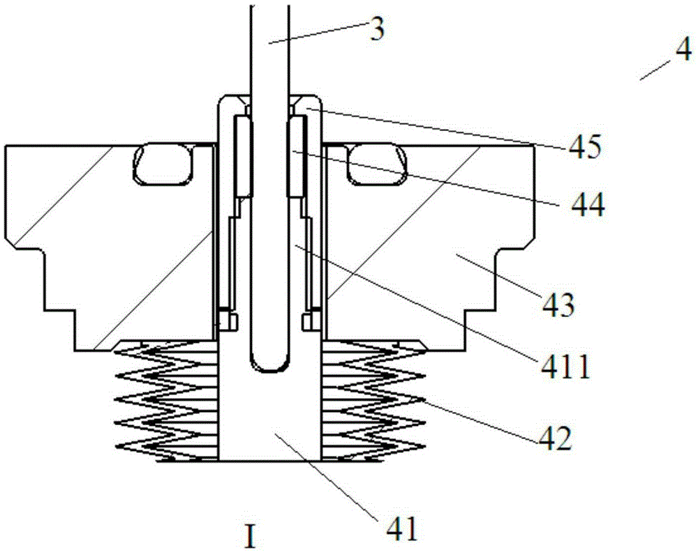 A centre mechanism and a semiconductor processing device