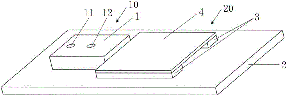 Digital PCR (polymerase chain reaction) chip and preparation method thereof