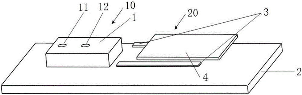 Digital PCR (polymerase chain reaction) chip and preparation method thereof