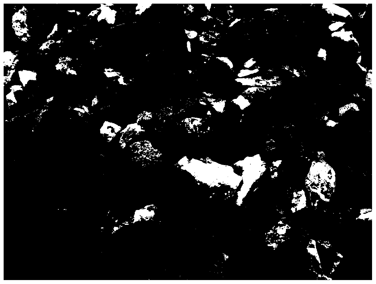 Method for coarse grain separation and dry-type powdering of granite pegmatite