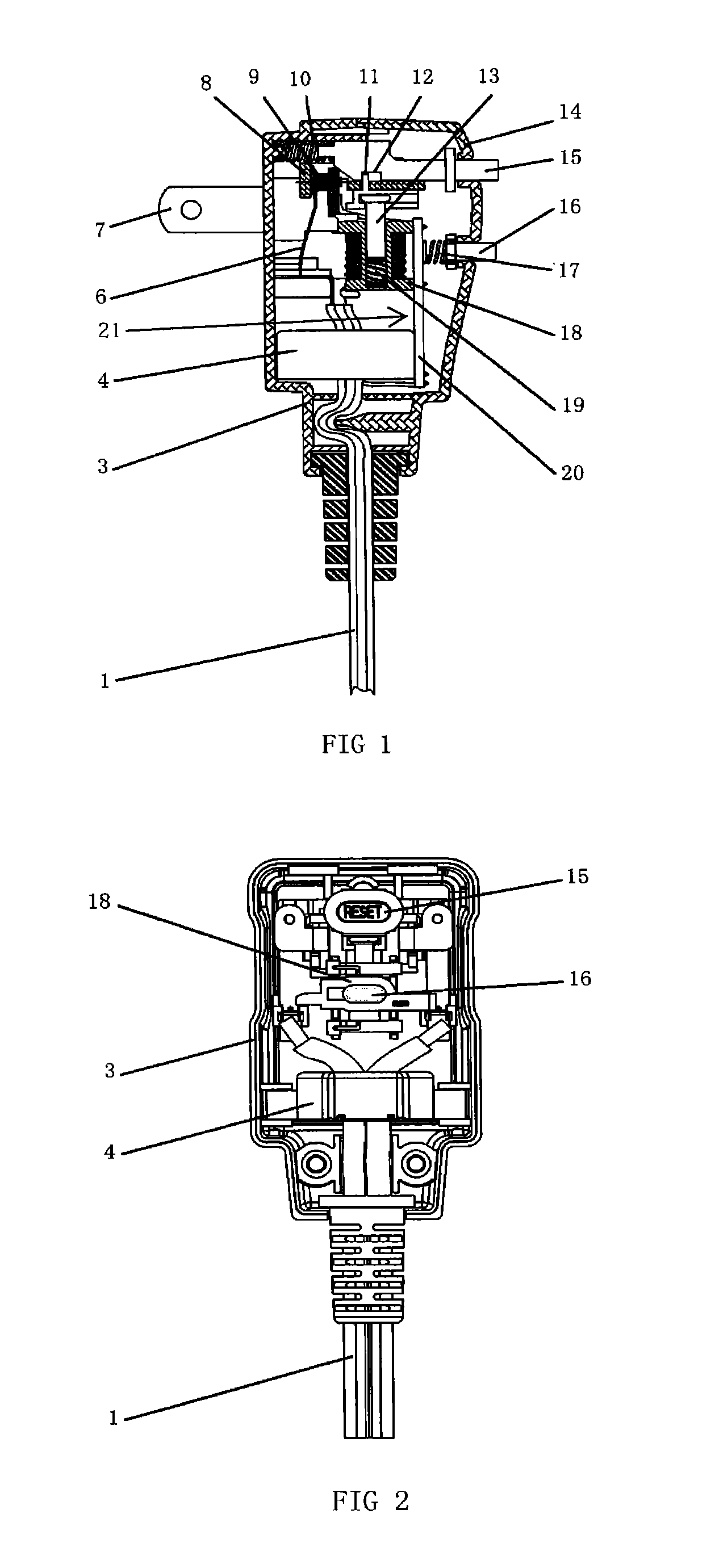 Leakage current protection plug and interrupt protection plug contact spring structure