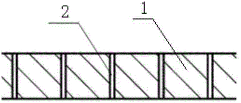 Straight-hole type spraying plate capable of preventing hollow cathode discharge