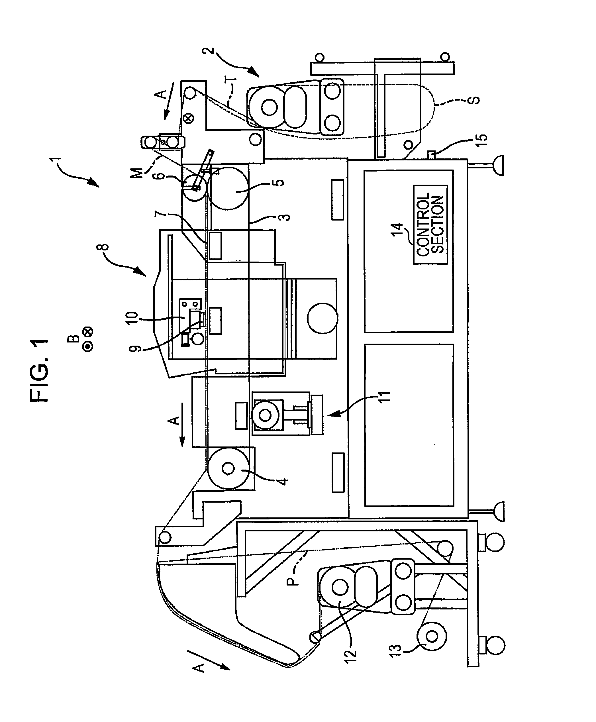 Recording apparatus, method for transporting recording medium, and method for notifying information of remaining amount of recording medium