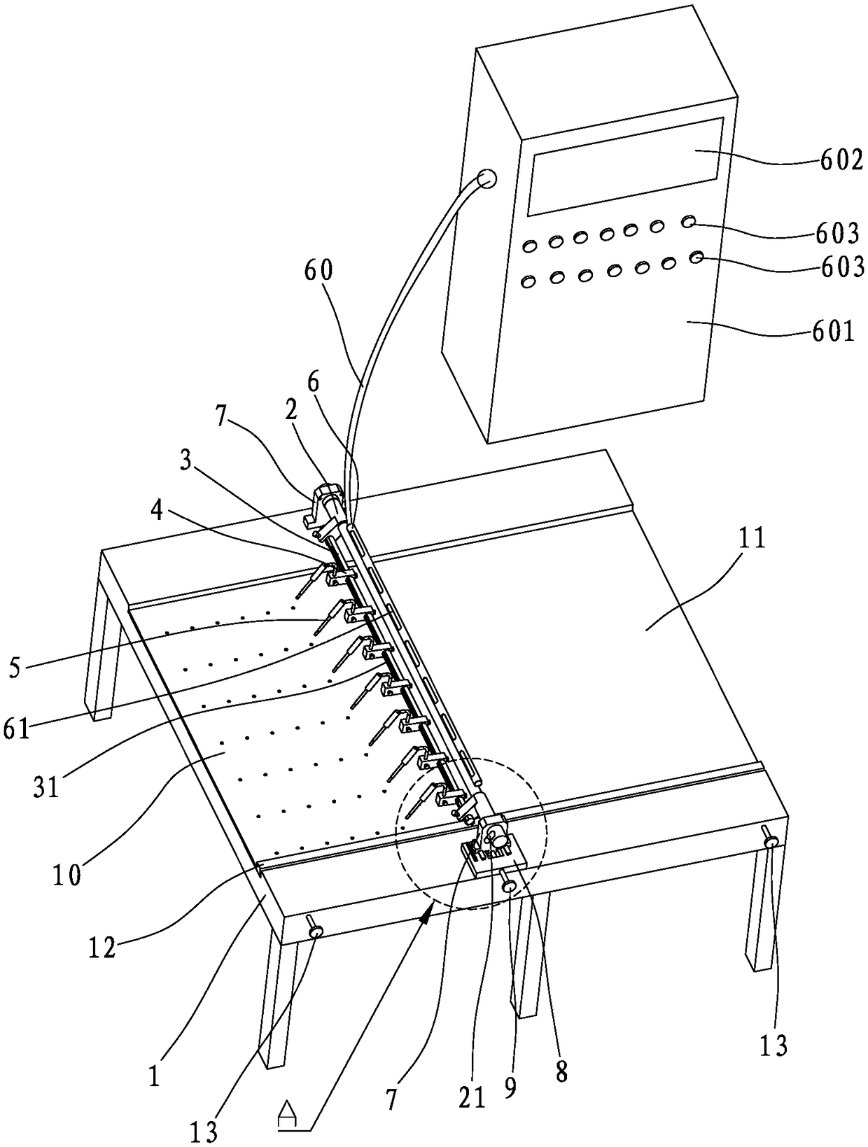 Rubber plate cutting structure