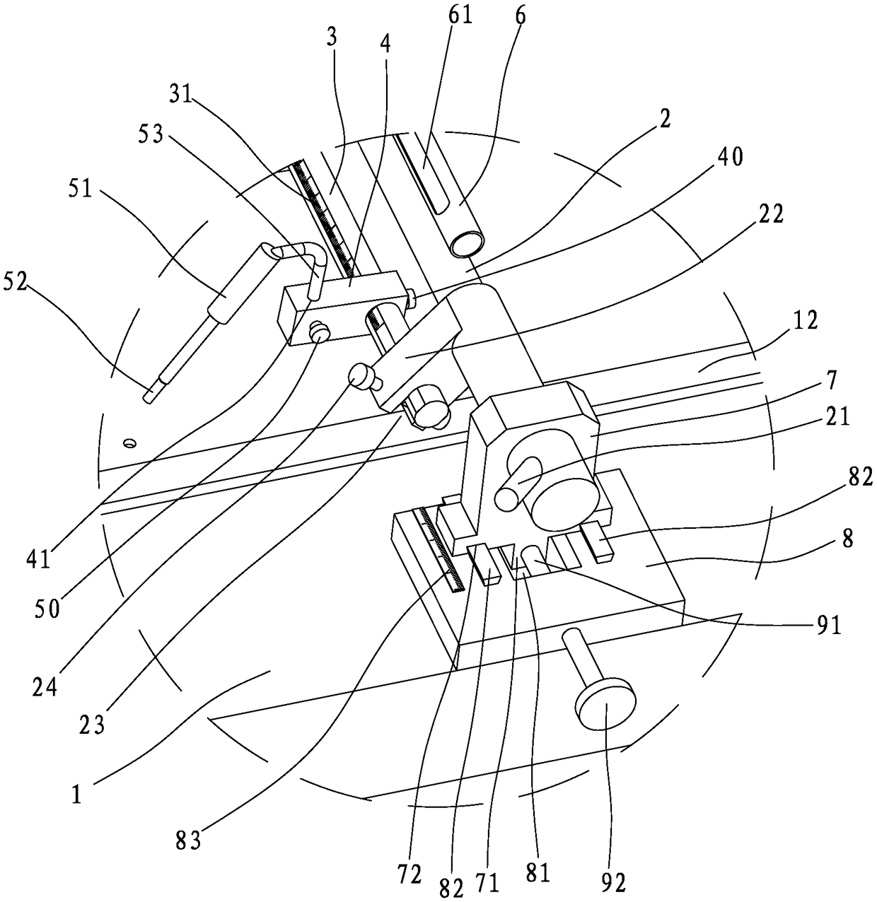 Rubber plate cutting structure