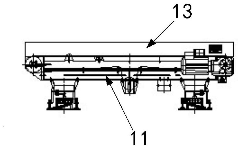 Automatic feeding device for return rubber