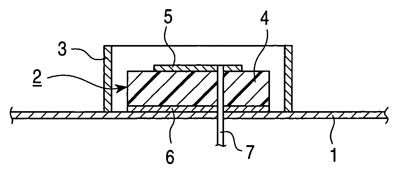 Patch antenna apparatus preferable for receiving ground wave and signal wave from low elevation angle satellite