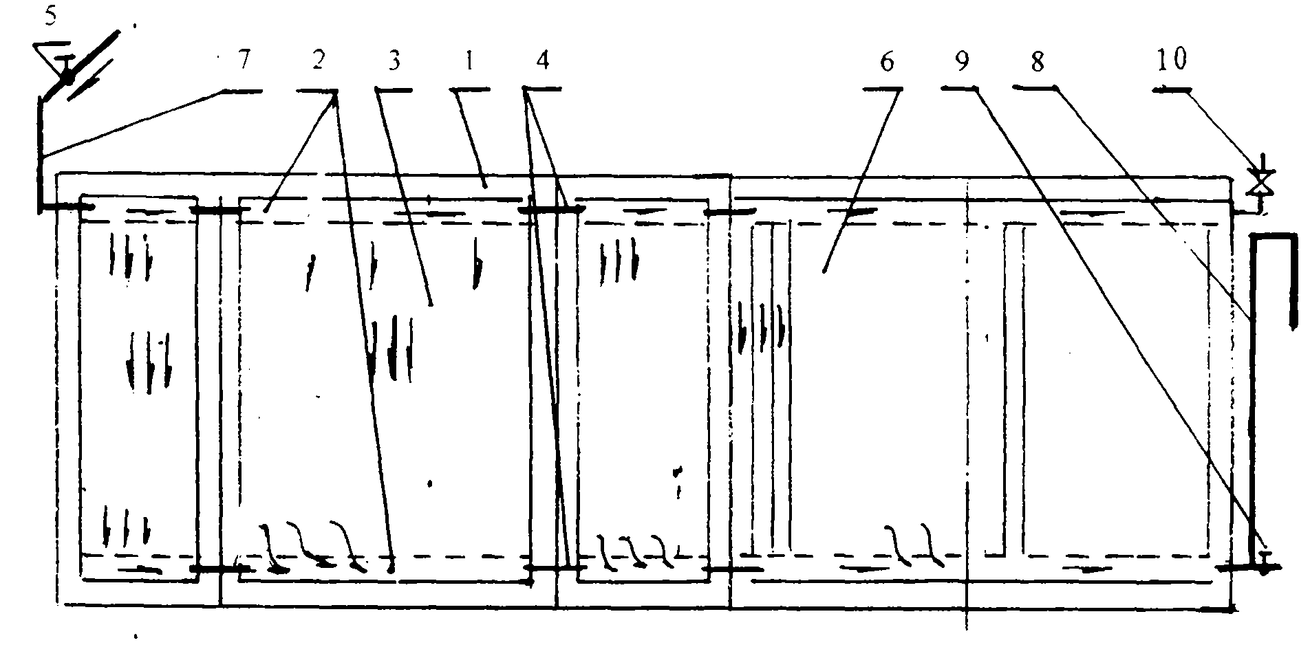 Heat accumulating type shower room