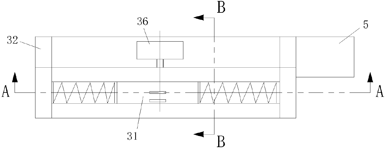 Field enclosure facilitating installation and dismounting