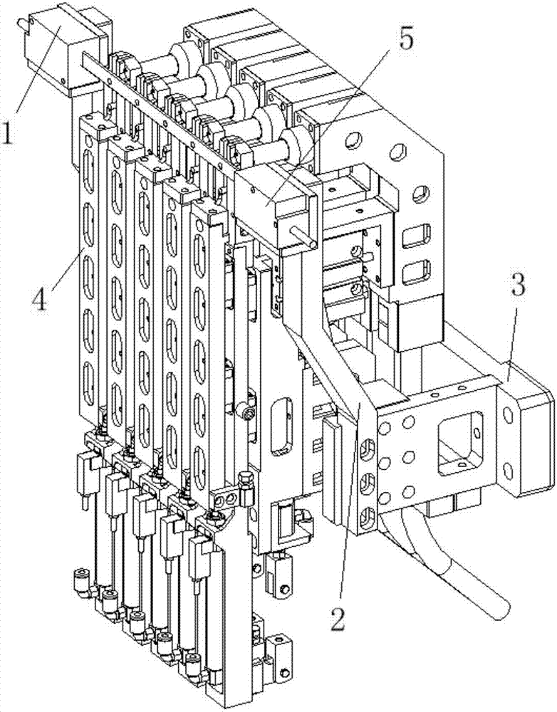 A nail feeding device for automatic drilling and riveting machine