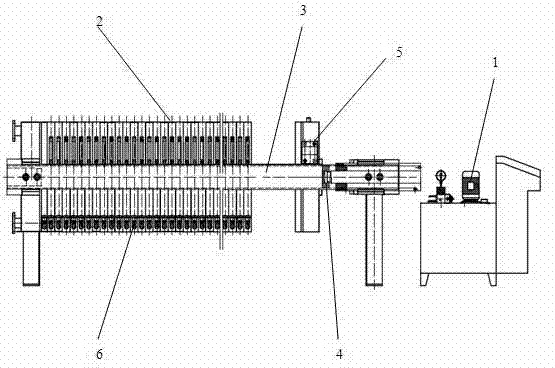 Ceramic filter pressing plate, manufacturing method thereof and filter press using same