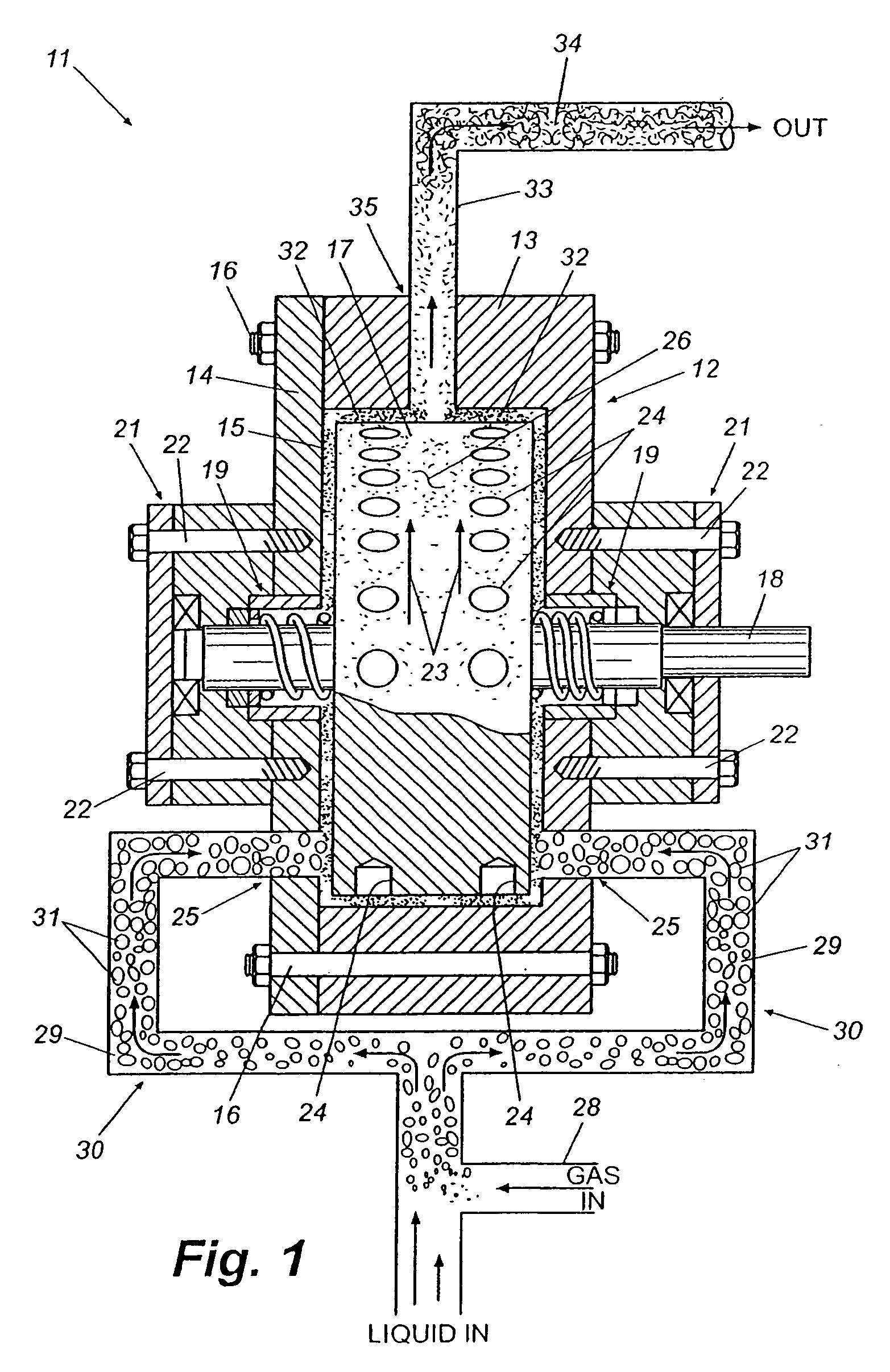 Cavitation device with balanced hydrostatic pressure