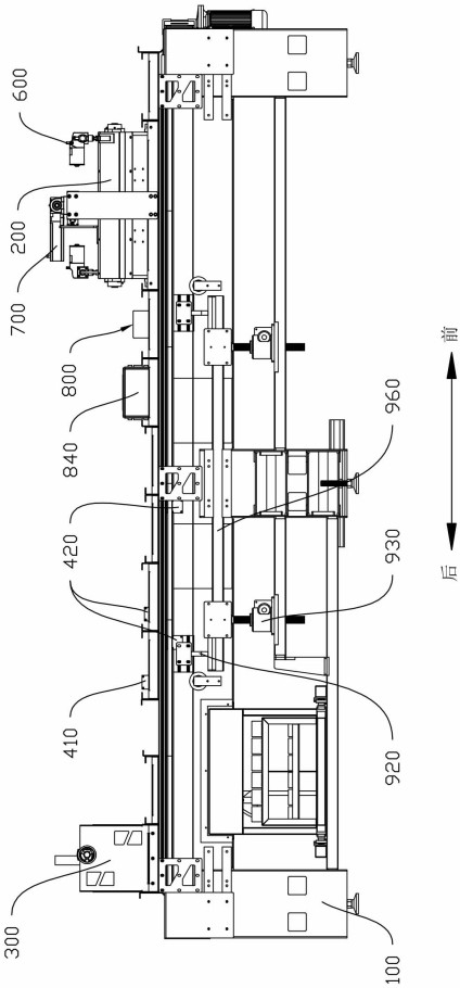 Matte machine for treating three-dimensional surface of plate