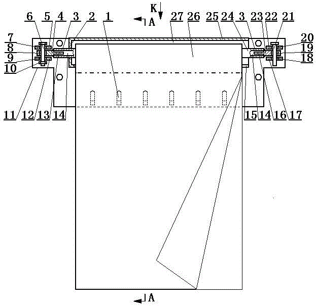 A kind of clothes hanger hook equipped with a point-break type roll water-retaining plastic bag