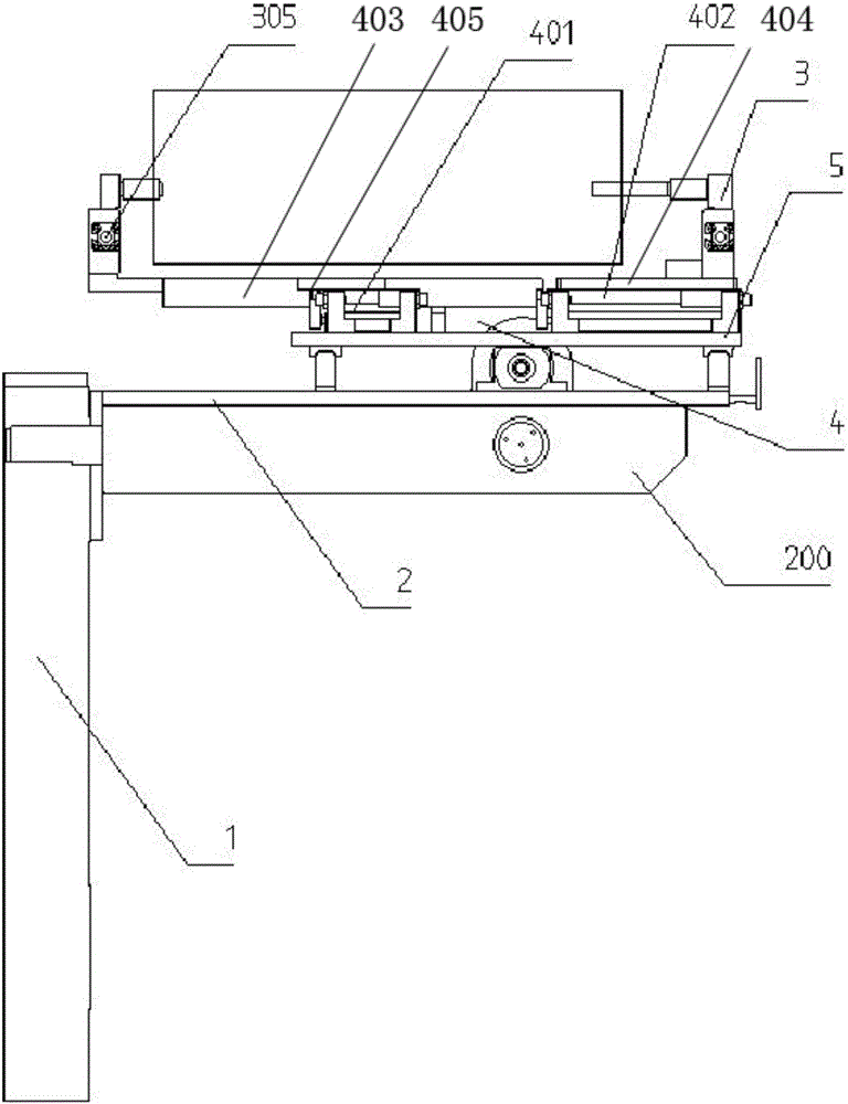 Battery cell clamping and connecting mechanism