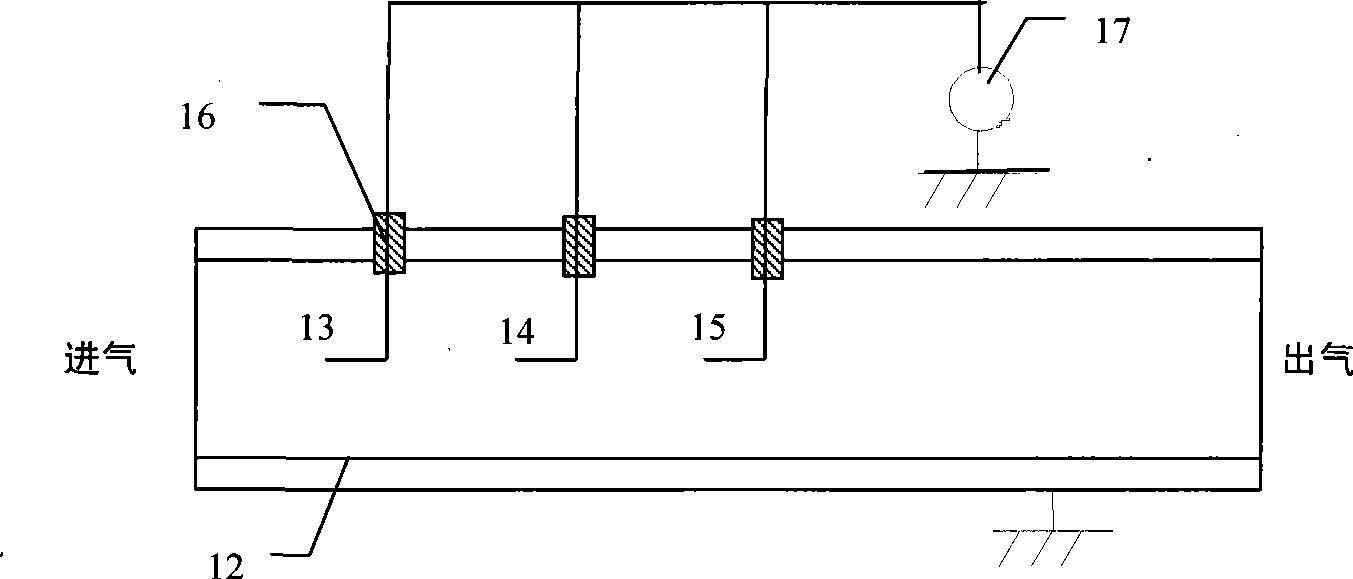 Pulse electric field activated dry-type calcium-spraying flue gas desulfurization method and apparatus