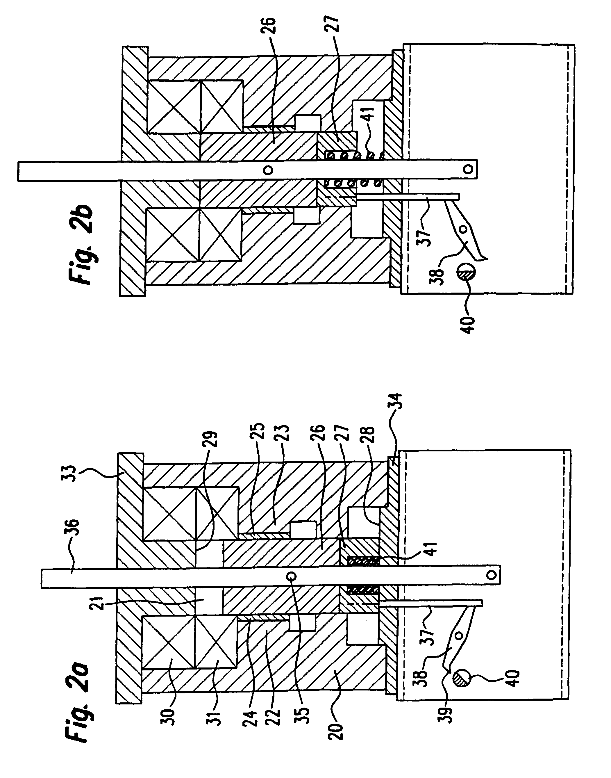 Bistable magnetic drive for a switch