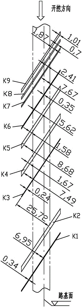 Construction method and hole sealing structure for super-large section tunnel for traversing coal measure strata section