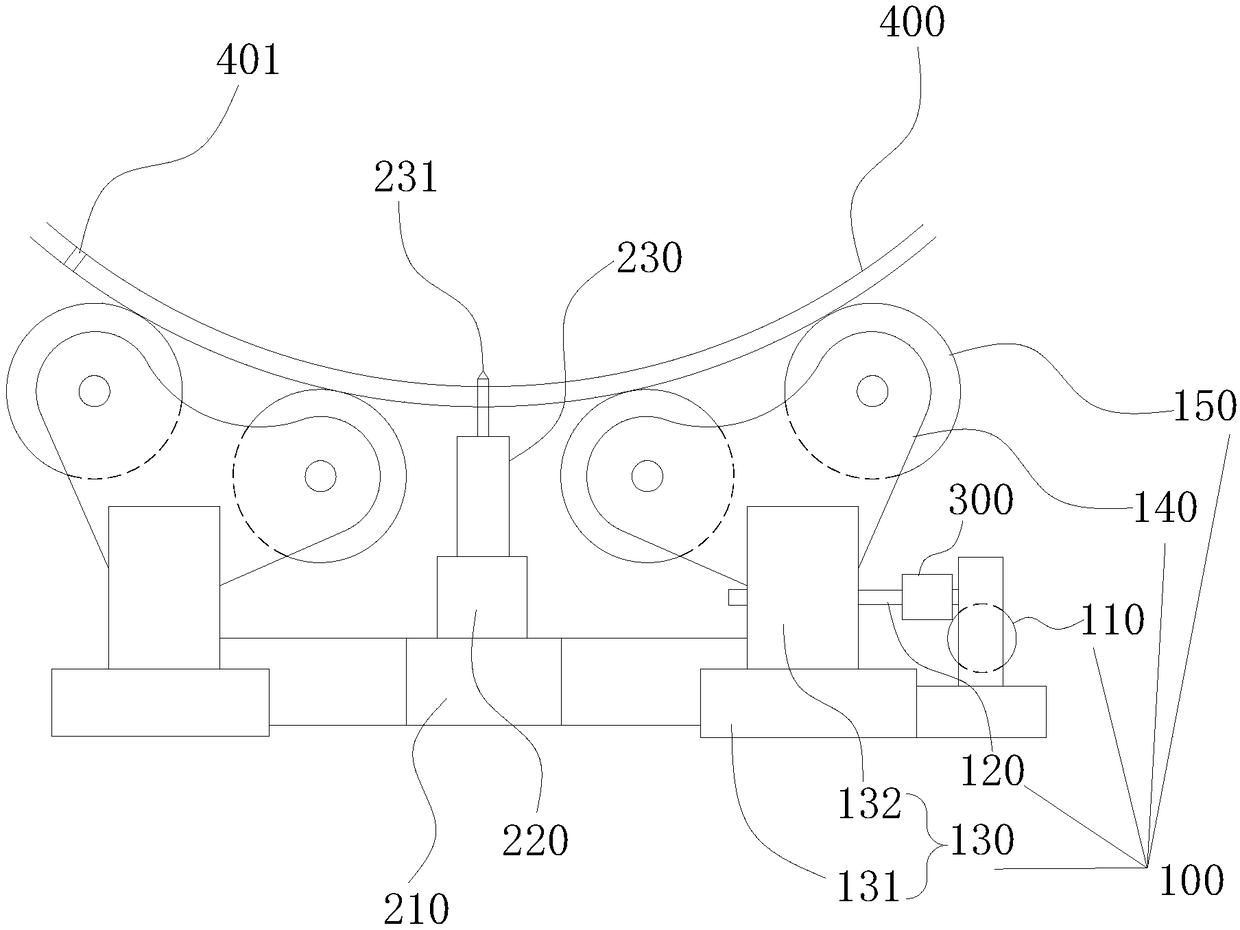 Large diameter pipe jacking drag reduction mud hole drilling device and its construction method