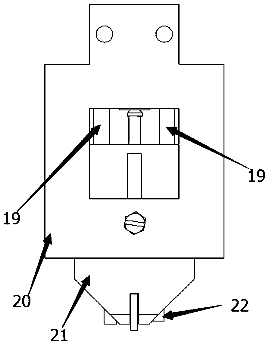 Flatness out-of-tolerance continuous measurement device and measurement method thereof