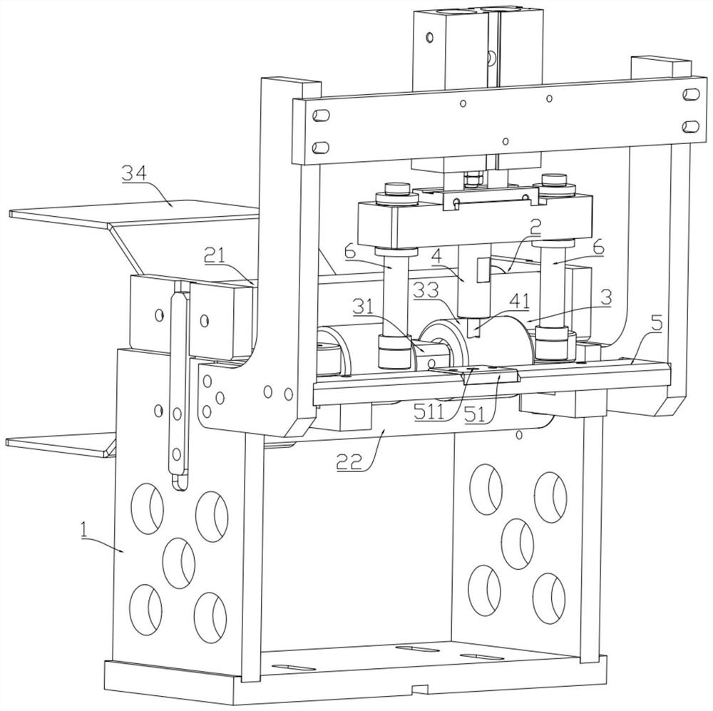 Opening expanding device of zipper packaging machine