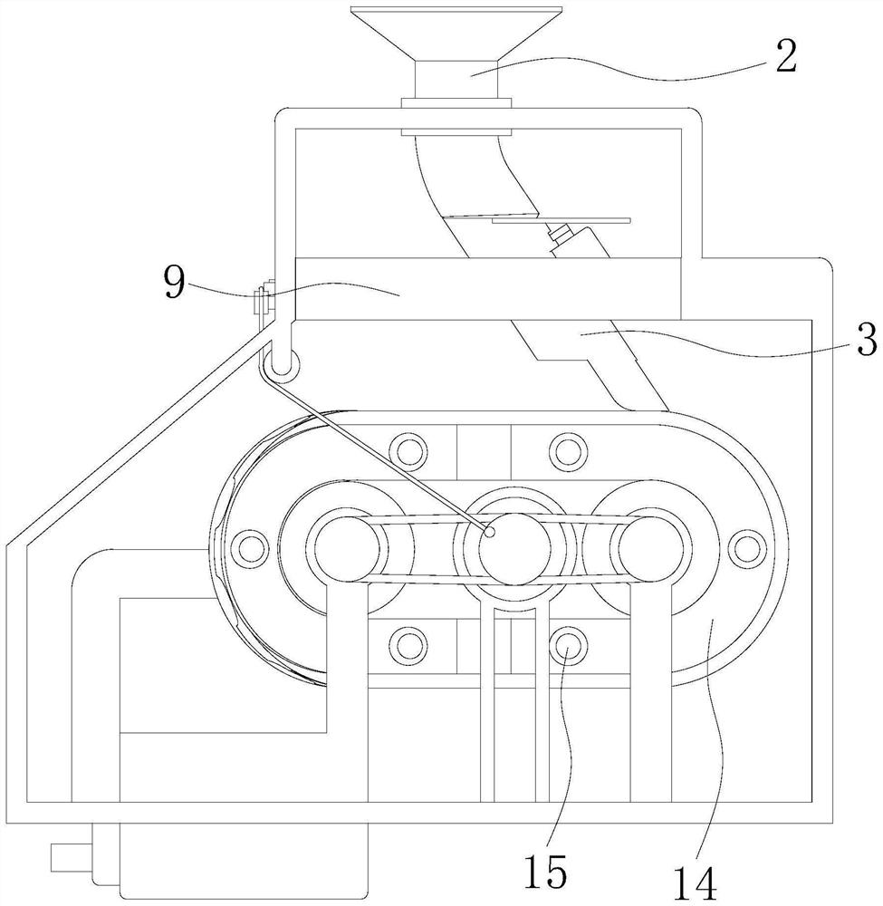 Weeping forsythia fruit sectioning device for Chinese herbal medicine processing