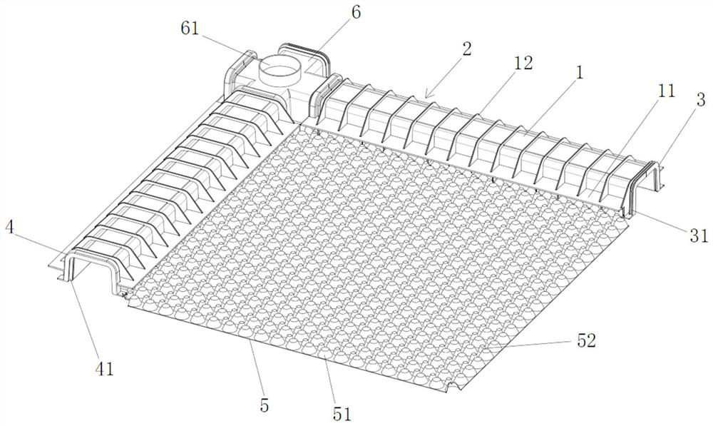 Urban green belt water collecting layer structure