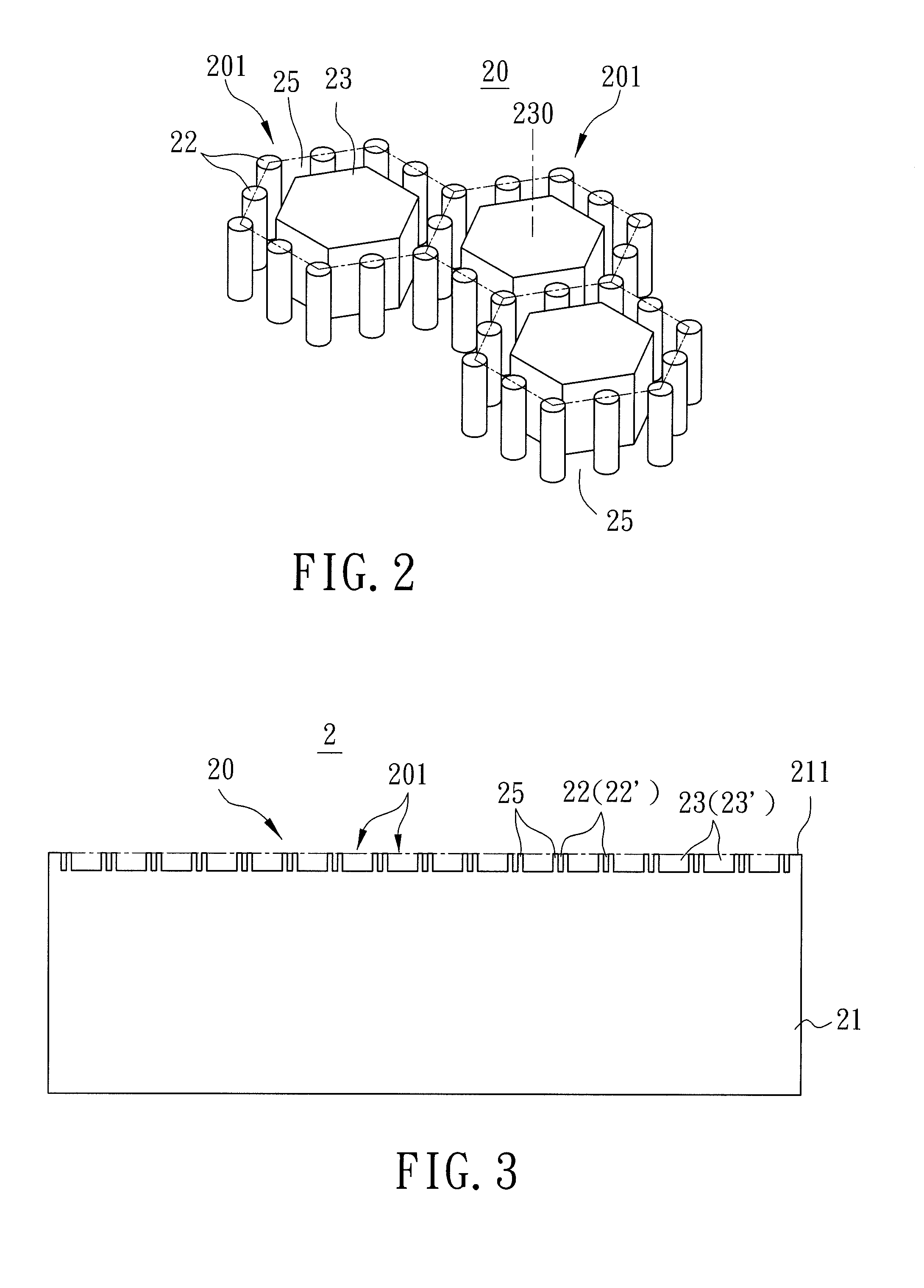 Periodically structured substrate and light emitting device including the same