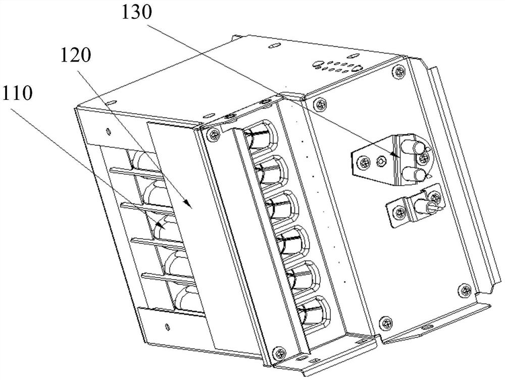 Method and device for reducing carbon monoxide emissions from gas water heaters