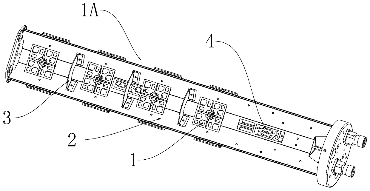 Dual polarized antenna and its radiating unit