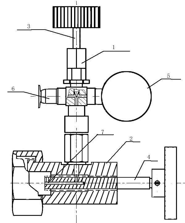 Multifunctional combined test valve for gas moisture and decomposer tests of transformer substation