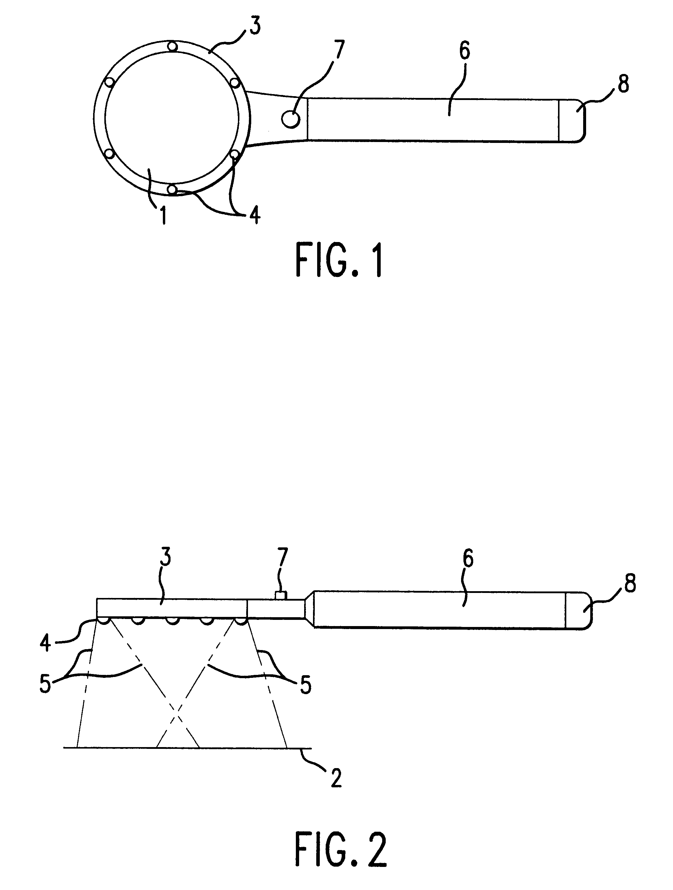 Illuminated optical enlargement device