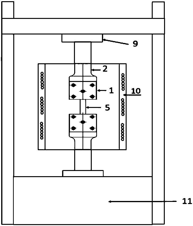 High-temperature and low-temperature fatigue test apparatus suitable for thin fatigue specimen plate