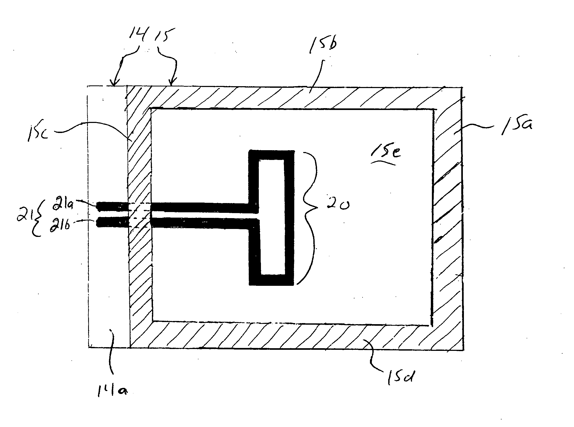 Apparatus and methods for packaging integrated circuit chips with antenna modules providing closed electromagnetic environment for integrated antennas