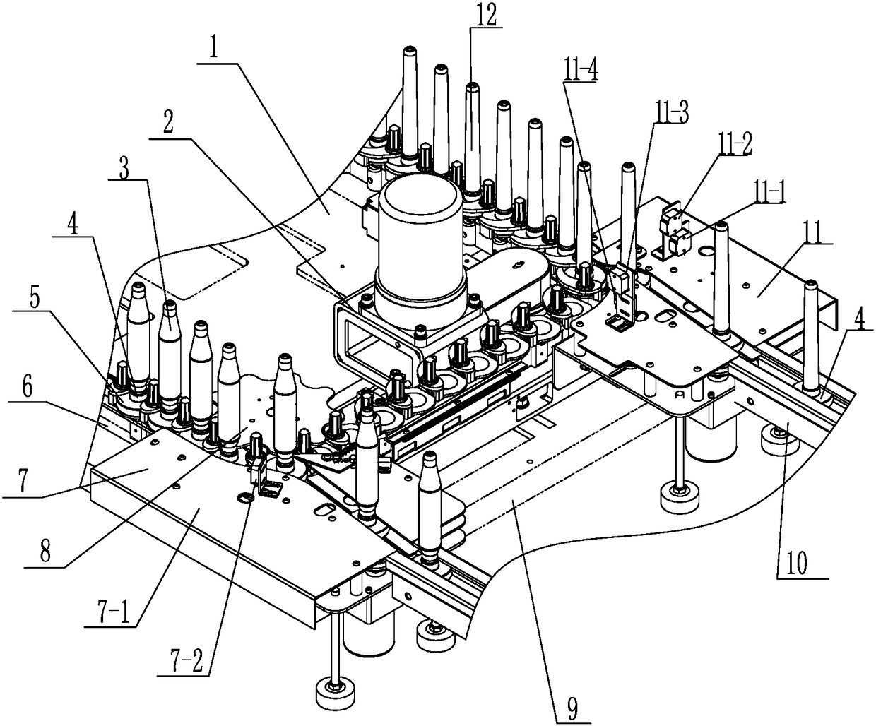 Conveying joint device for cops and bobbins for spinning and doffing connection and conveying method thereof