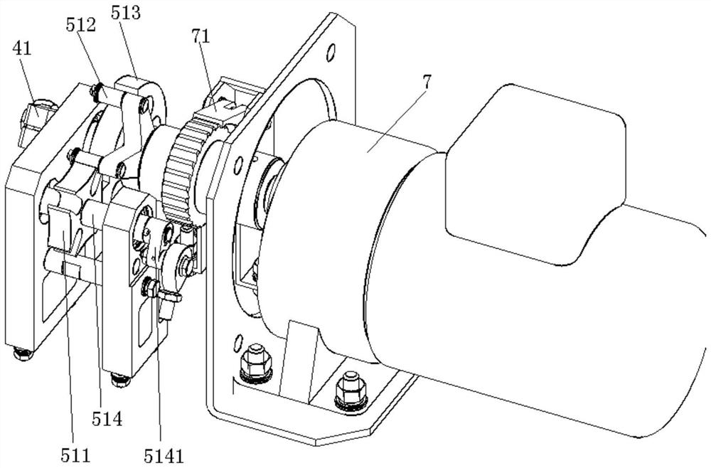 Soil sample crushing device