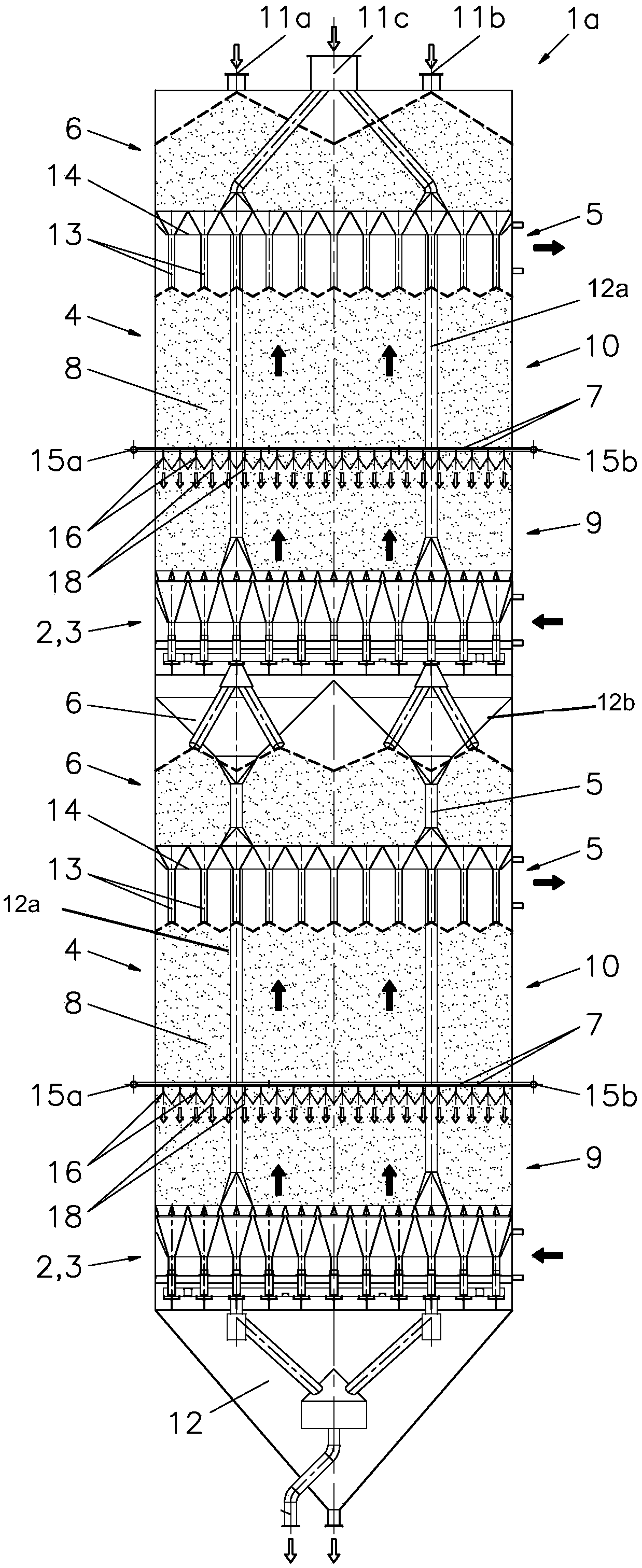 Adsorber for cleaning exhaust gases and associated method