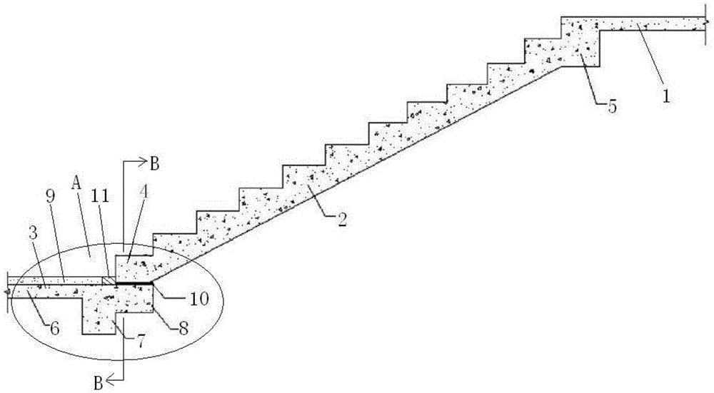 Anti-seismic staircase with sliding bearing and its construction method