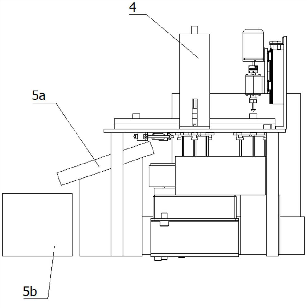 Inner chamfer machining robot for cylindrical parts