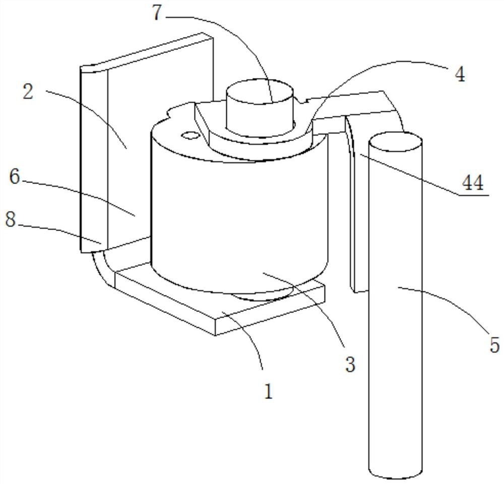 Socket and using method thereof